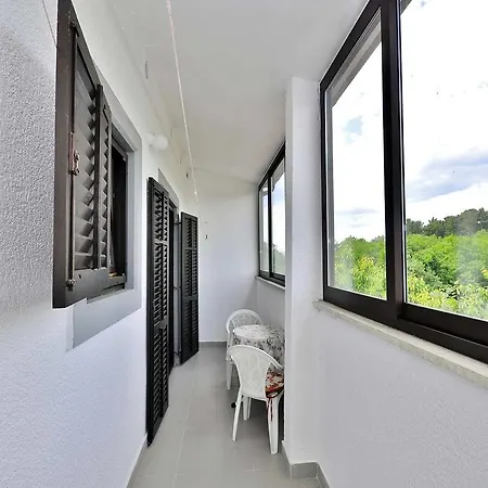 Mira 645 Apartament *