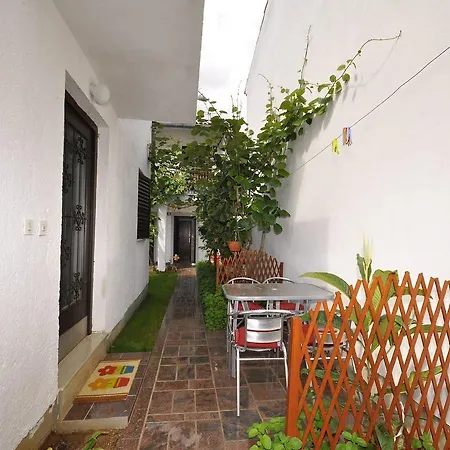 Mira 645 Apartment Poreč